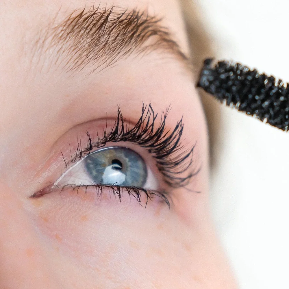 Prados After Hours Buildable‎ Mascara Black Hydrates Conditions